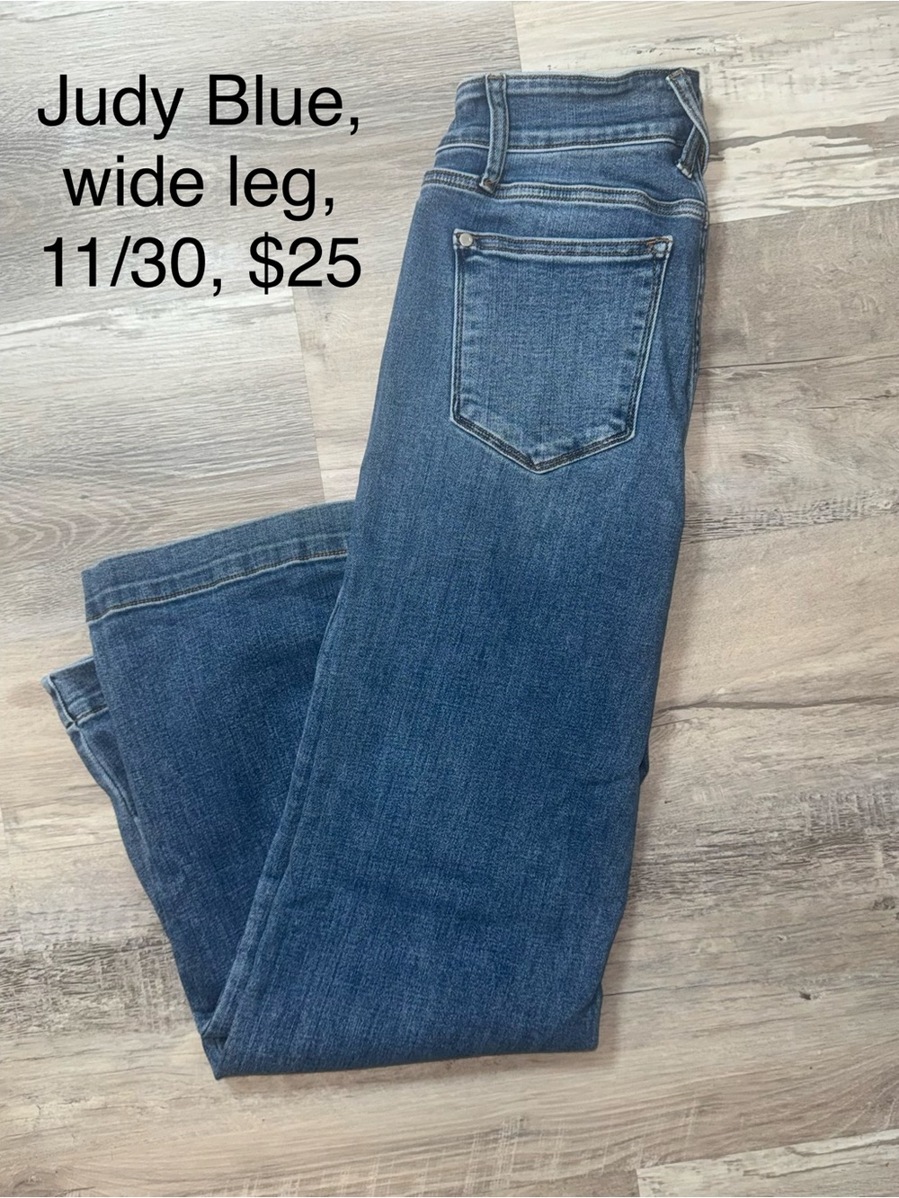 Judy Blue Mid Wash Wide Leg Jeans